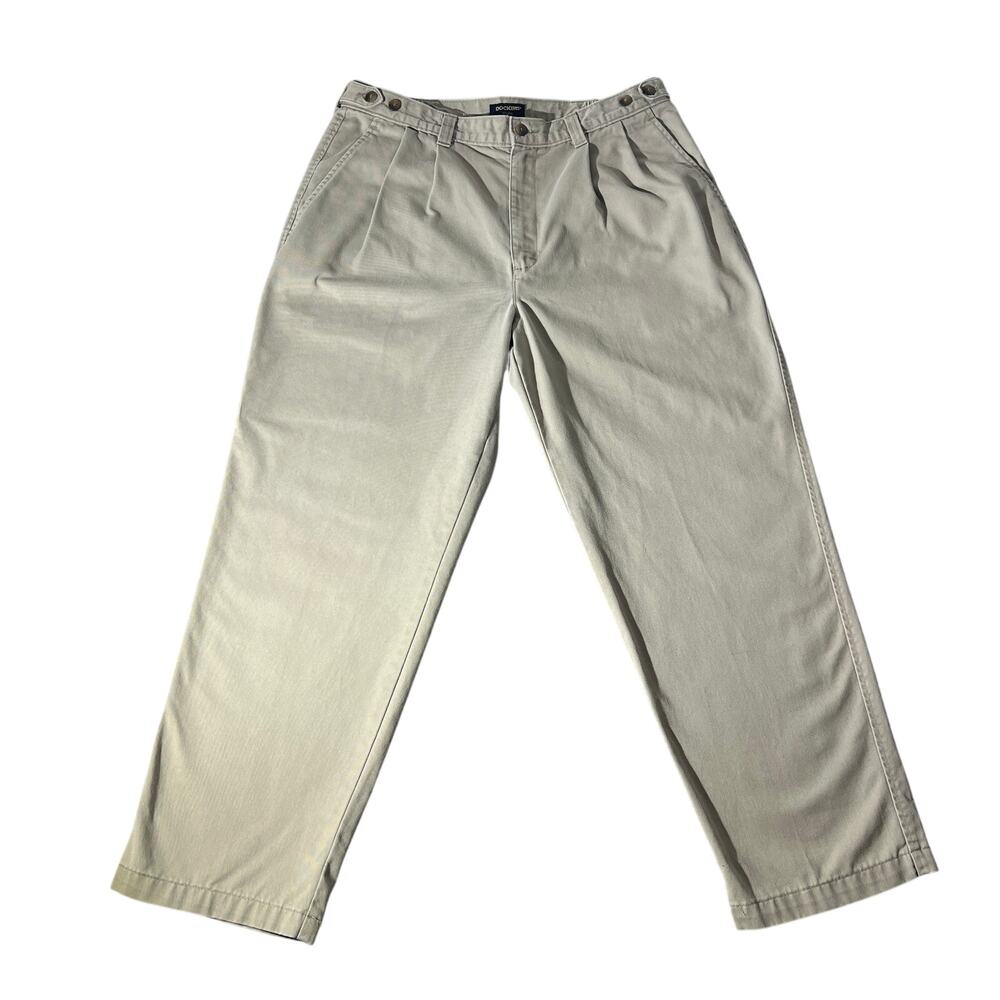 Dockers Khakis Men’s 36x29 Beige Pleated Classic Fit Pants